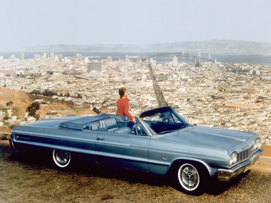  Chevrolet Impala SS 409 Convertible 1964 года  (фото 13 из 17)